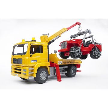 Bruder - Camion de tractare MAN TGA si vehicul de teren