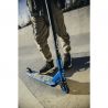 Lionelo - Trotineta Whizz, Pentru Acrobatii, Rulmenti ABEC-9, Sistemul de compresie IHC 9, 20 - 100 kg, Albastru