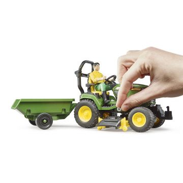 Bruder Tractor cu remorca JOHN DEERE si gradinar