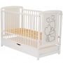 Qmini - Patut din lemn Timmi Heart 120x60 cm, Cu sertar, Din lemn de pin, MDF, Somiera reglabila, Alb + Saltea 10 cm