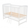 BabyNeeds Patut din lemn Ola 120x60 cm Alb + Saltea 10 cm